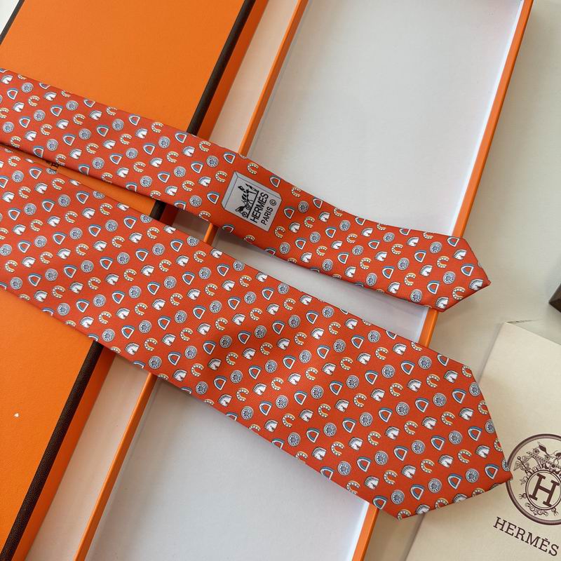 GRAVATAS HERMES  DE SEDA  OUT OF THE BOX  CAVALO, FERRADURA E ESTRIBO