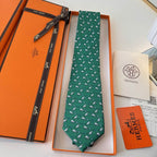 GRAVATA HERMES SARJA DE SEDA PUPPY DREAM  "SONHO DE FILHOTE"