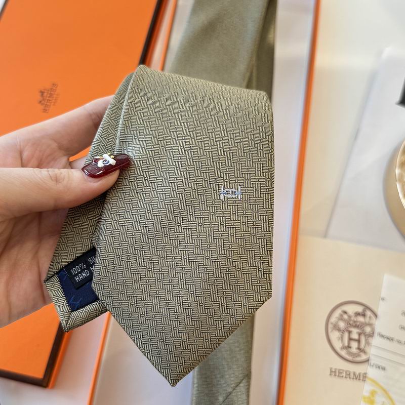 GRAVATAS HERMES  DE SEDA  MAILLON OVERBOARD TIE