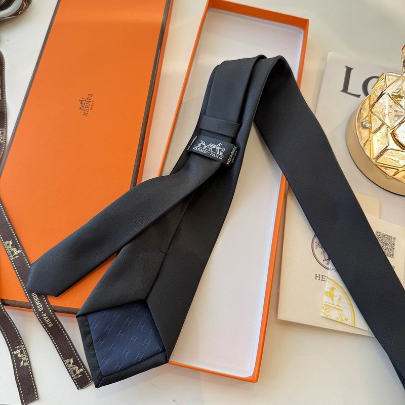 GRAVATAS HERMES  DE SEDA  MAILLON OVERBOARD TIE