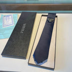 GRAVATA PRADA SLIM DE RE-NYLON