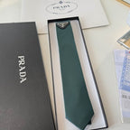 GRAVATA PRADA SLIM DE RE-NYLON
