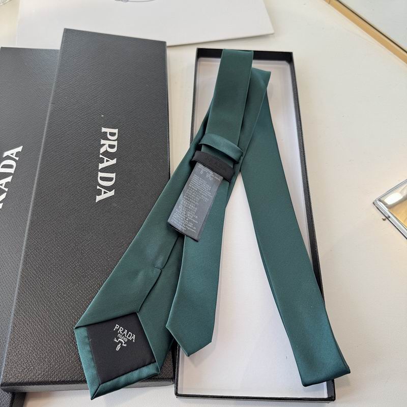 GRAVATA PRADA SLIM DE RE-NYLON