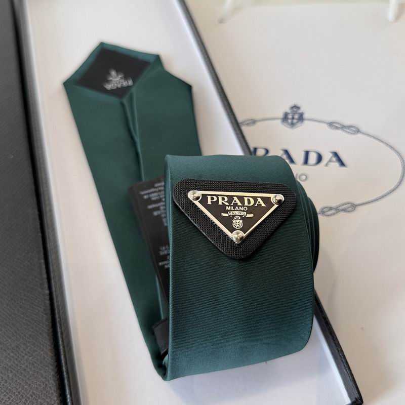 GRAVATA PRADA SLIM DE RE-NYLON