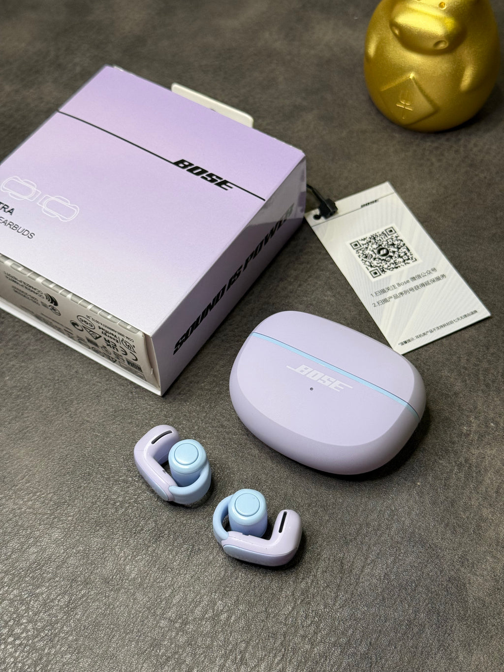 Fones de ouvido Bose Ultra Ear Clip Open na edição Poison