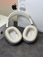Apple AirPods Max Off White