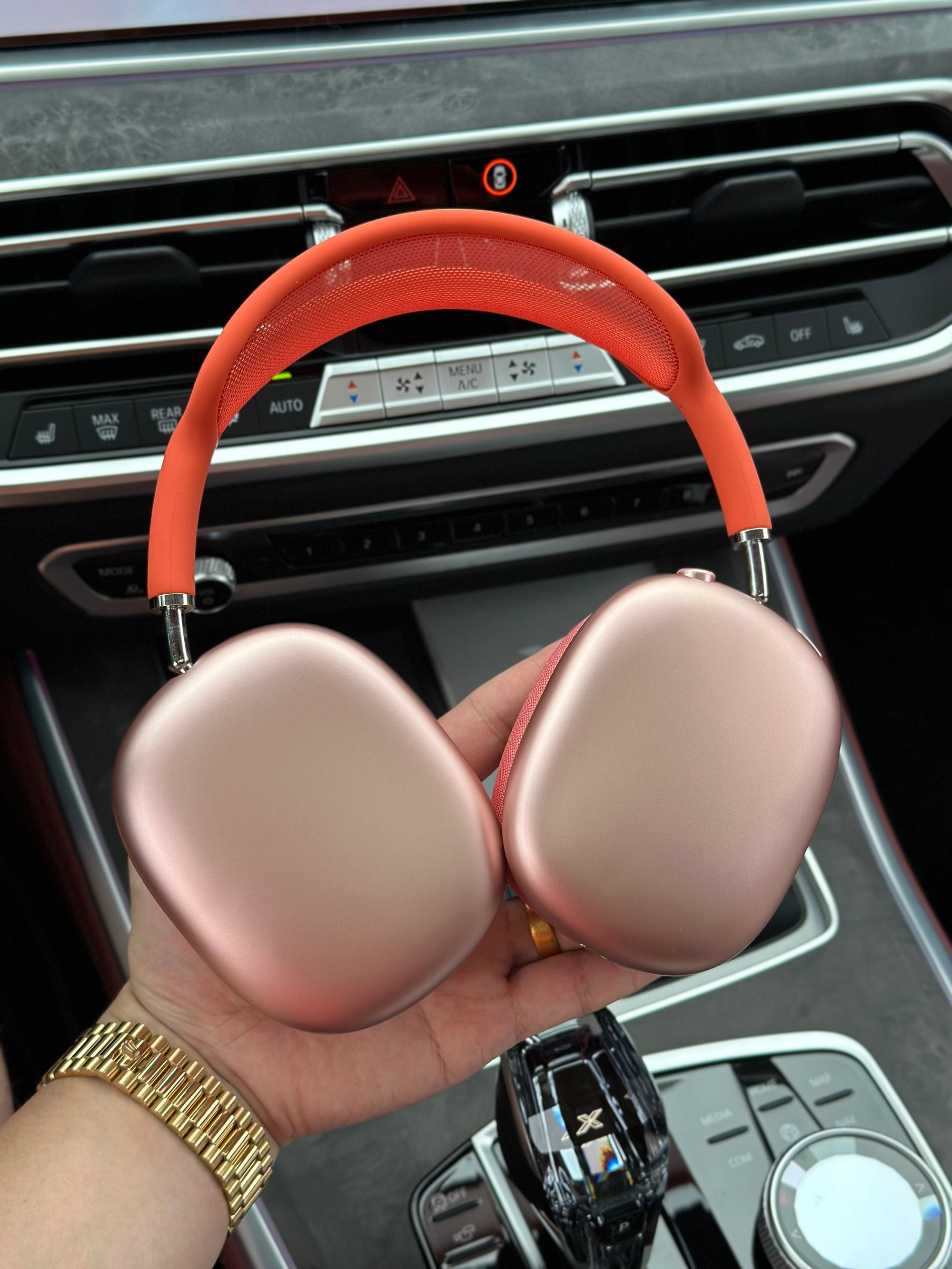 Apple AirPods Max Orange