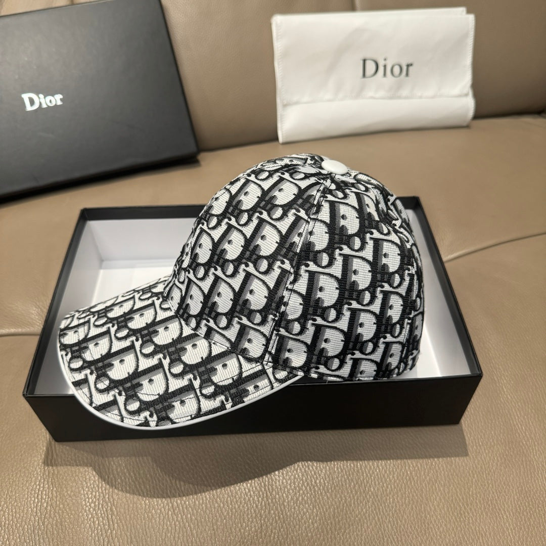 Boné Dior
