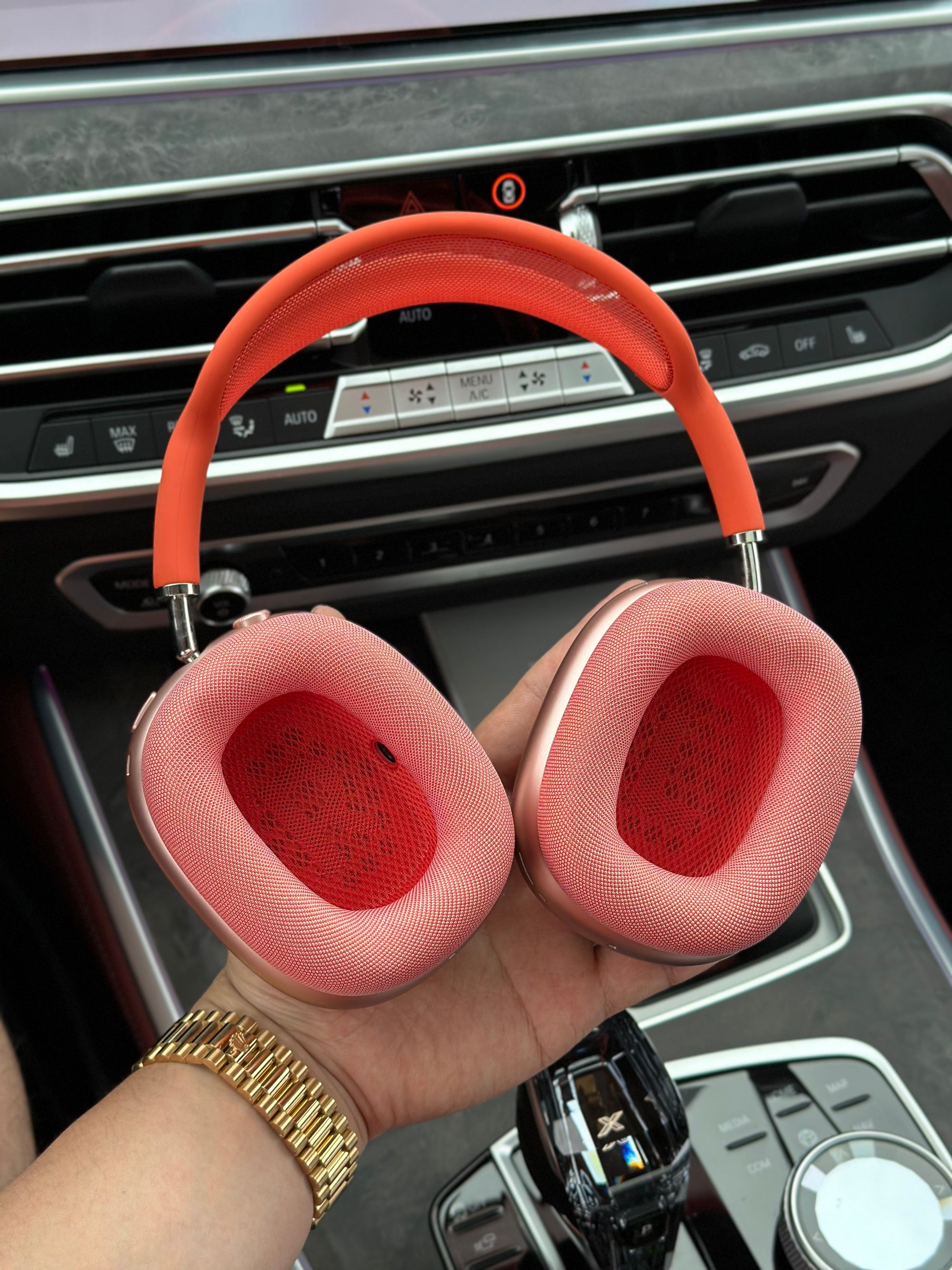 Apple AirPods Max Orange