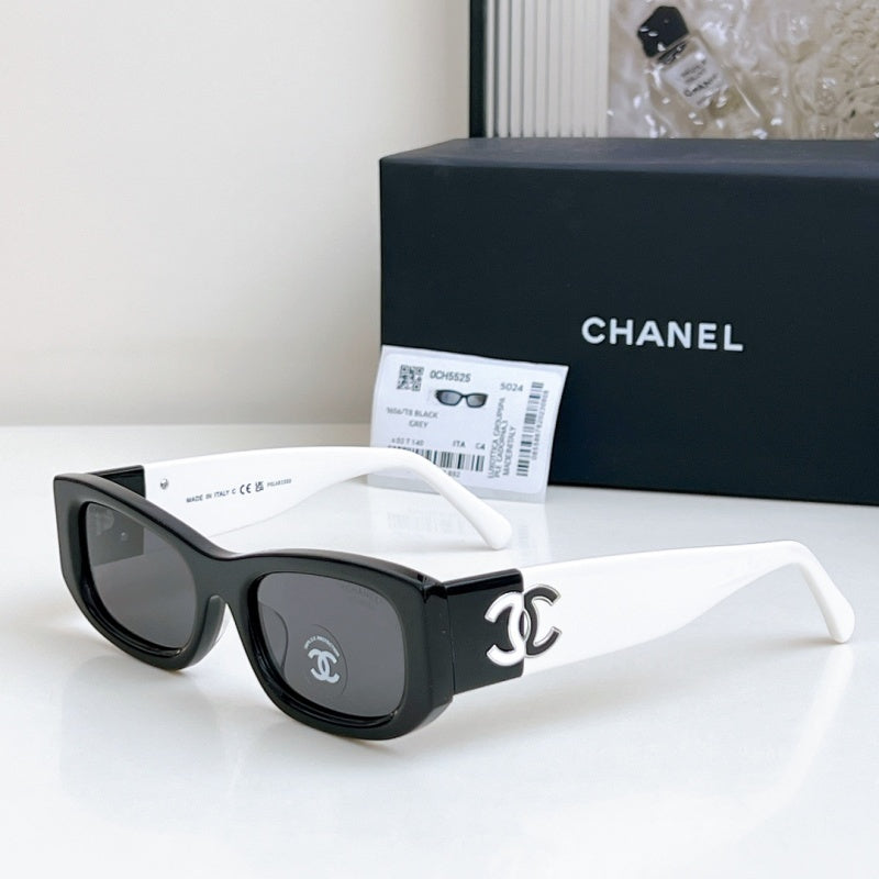 CHANEL - Óculos De Sol