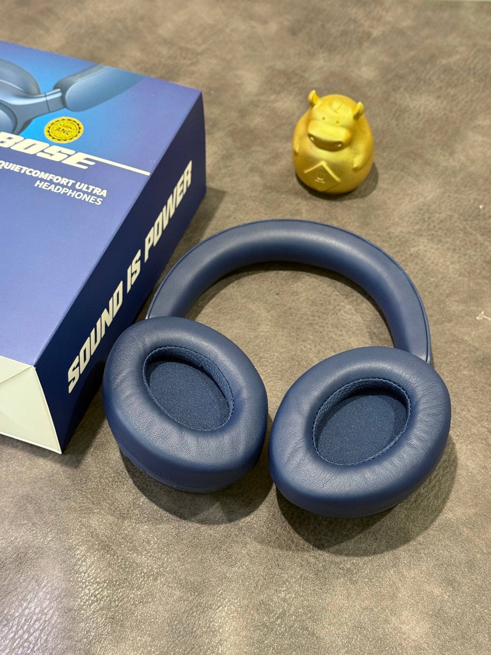 Bose QuietComfort Ultra Lunar Blue