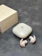 Beats Fit Pro x Kim com pop-up