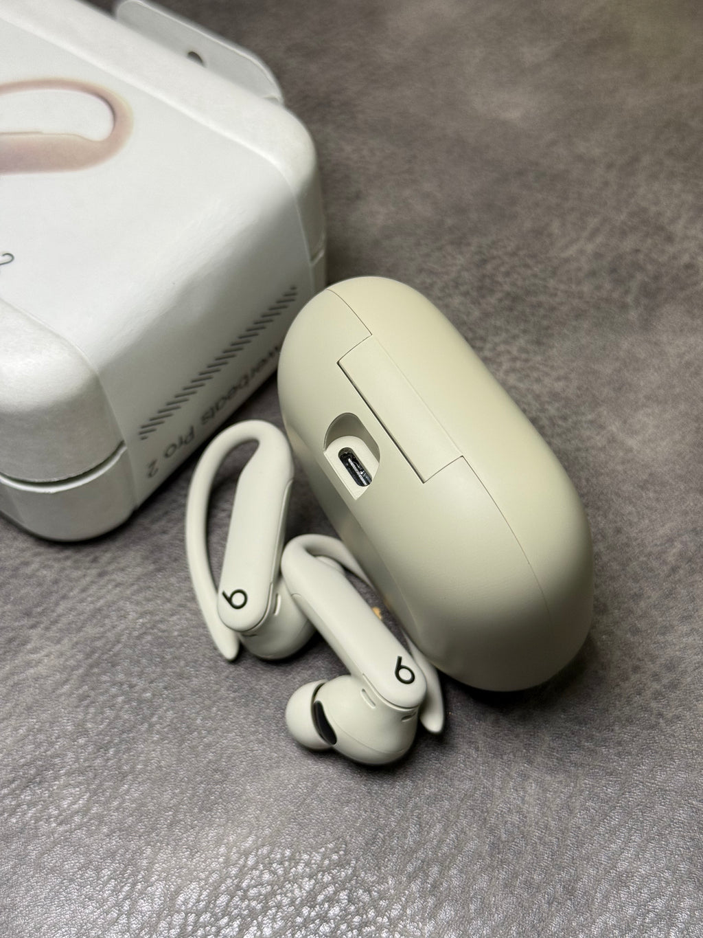 Beats Powerbeats Pro 2