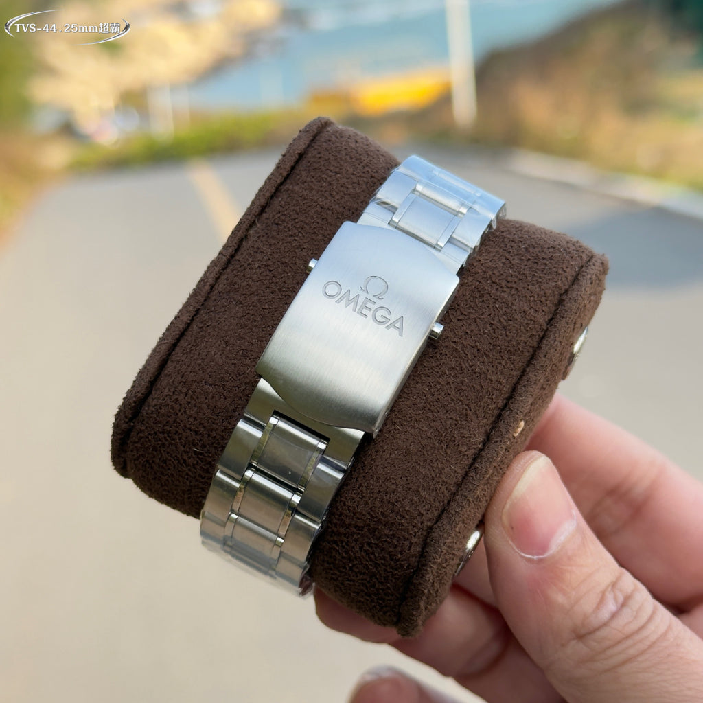 Relógio - Omega Speedmaster 44,25mm