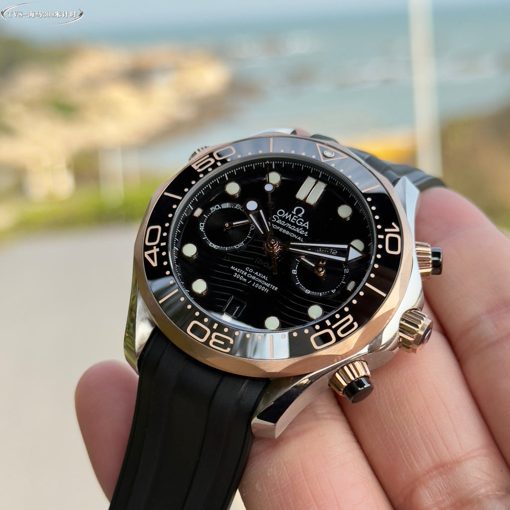 Relógio - Omega Seamaster 300m À Prova D'água 44mm