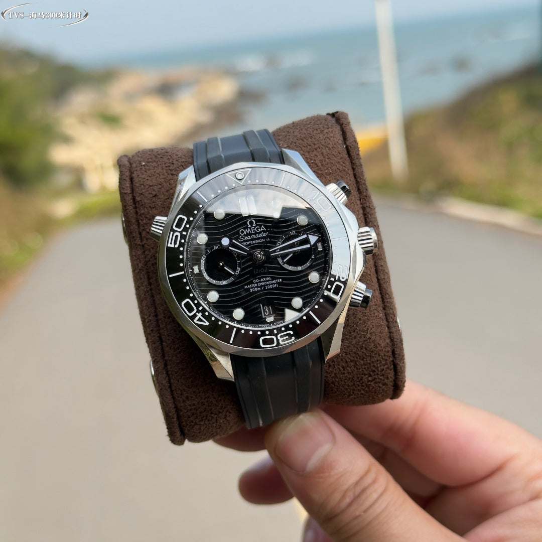 Relógio - Omega Seamaster 300m À Prova D'água 44mm