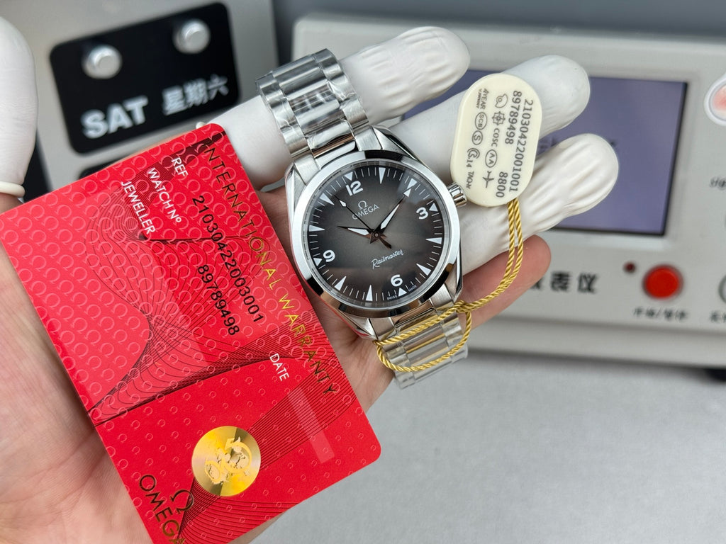 Relógio - Omega Railmaster Caixa De Aço Inoxidável De 38mm