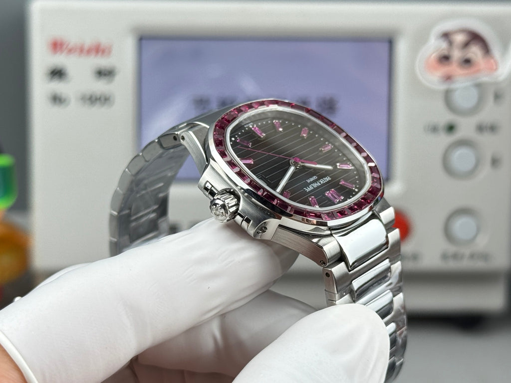 Relógio Feminino Patek Philippe Nautilus 5711