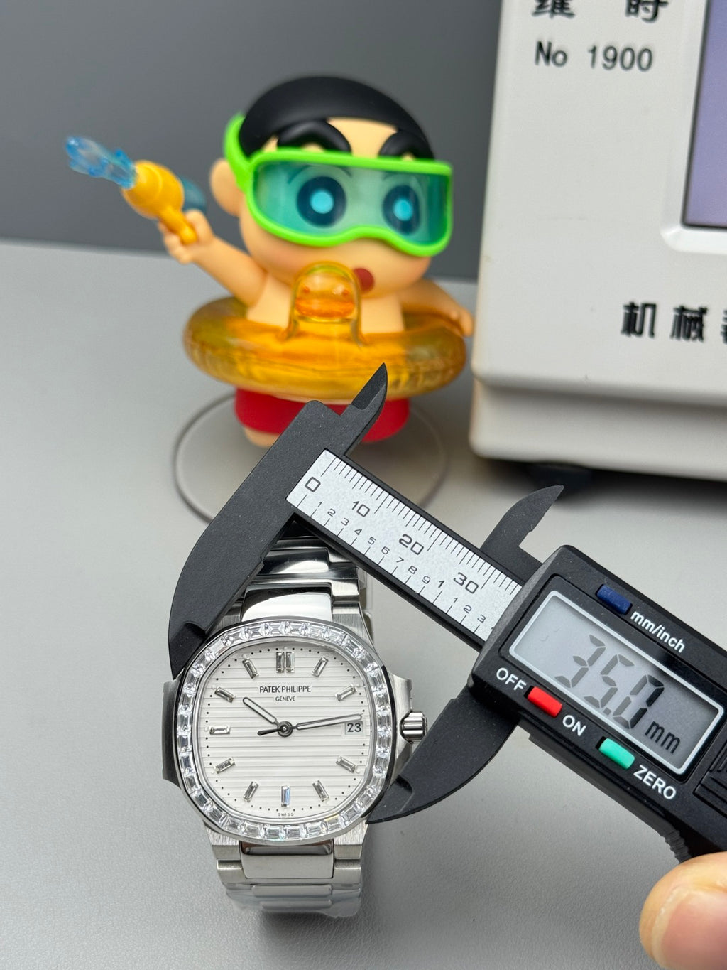 Relógio Feminino Patek Philippe Nautilus 5711