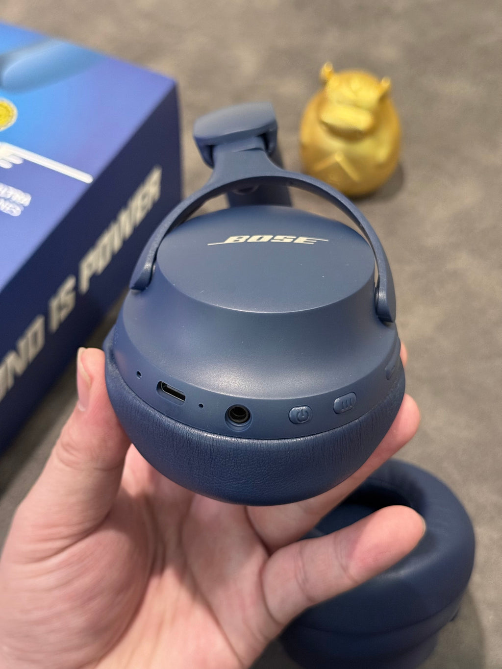 Bose QuietComfort Ultra Lunar Blue