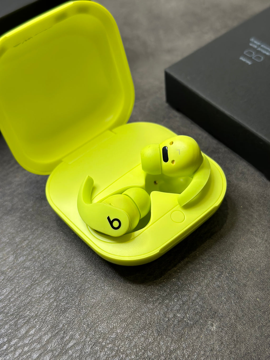 Beats Fit Pro Magic Sound com pop-up