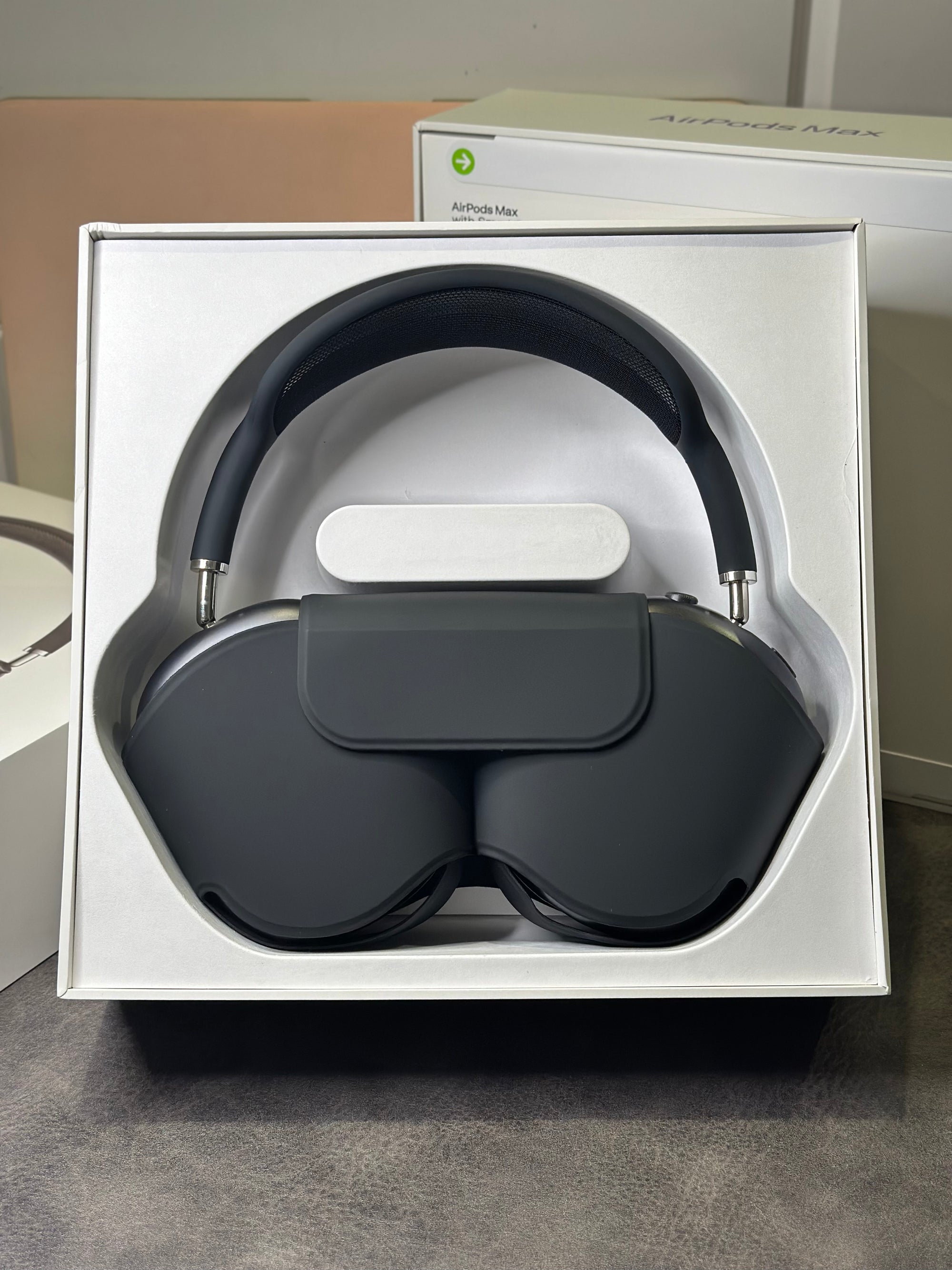 Apple AirPods Max Midnight