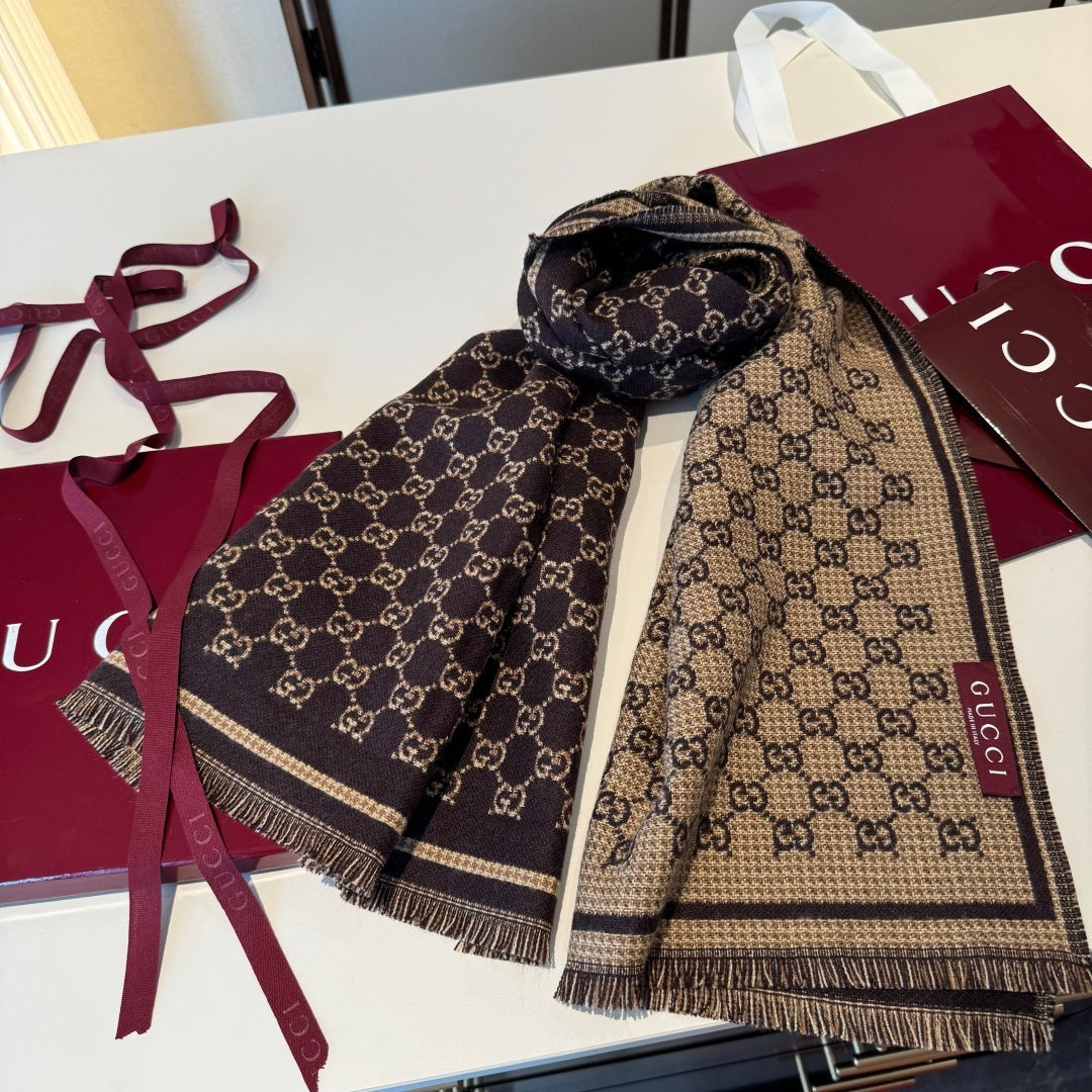 Cachecol Gucci De Lã Cor Marrom Escuro / Bege