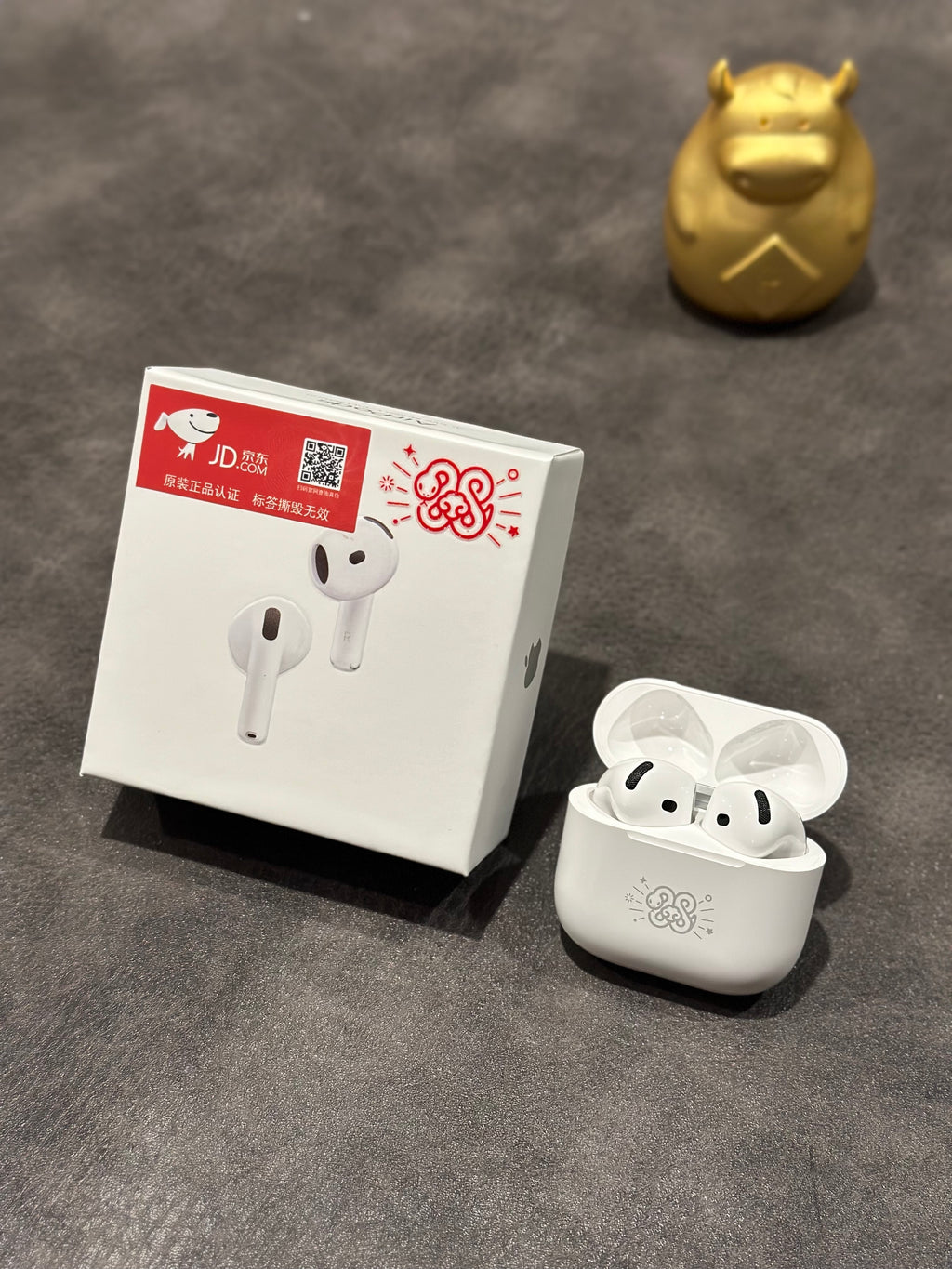 Apple AirPods 4 Edição ANC com Redução de Ruído