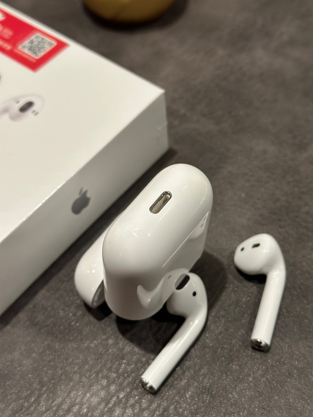Apple AirPods (2ª geração)