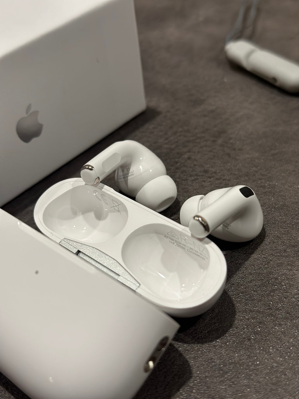 Apple AirPods Pro 2  (5ª geração)